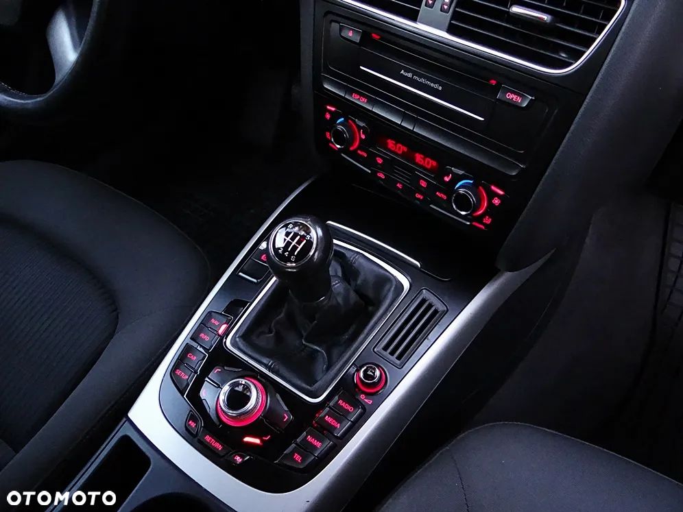 Audi A4 Avant 1.8 TFSI Attraction - 32