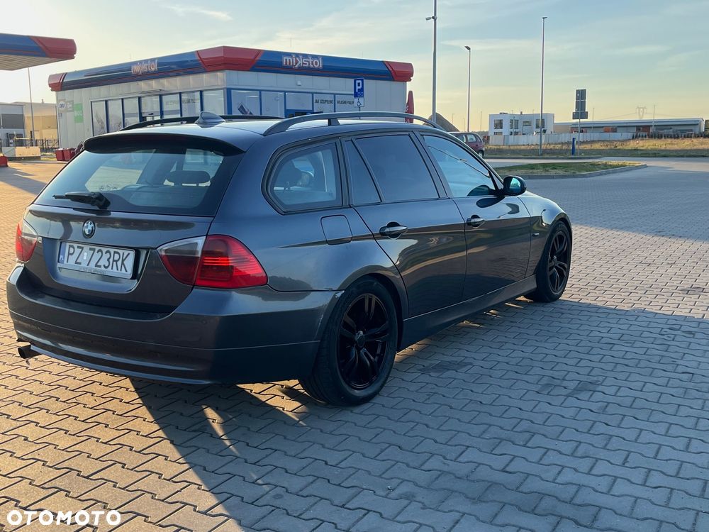 BMW Seria 3 320d DPF - 13