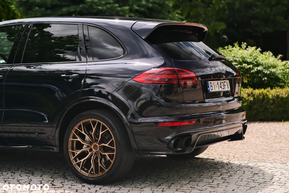 Porsche Cayenne S Tiptronic S - 13