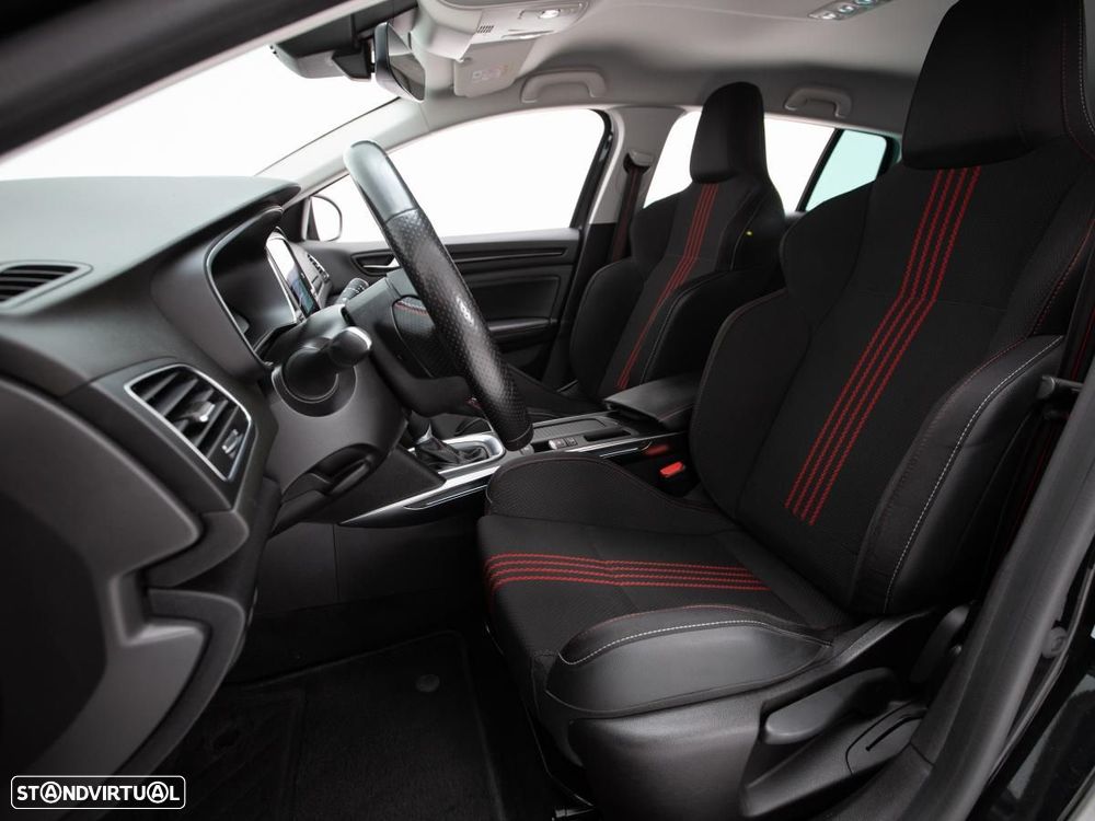 Renault Mégane Sport Tourer 1.5 Blue dCi R.S. Line EDC - 9