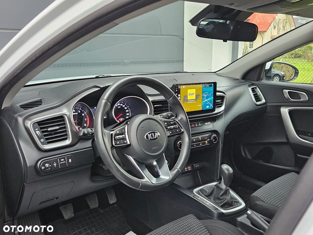 Kia Ceed 1.4 S - 11
