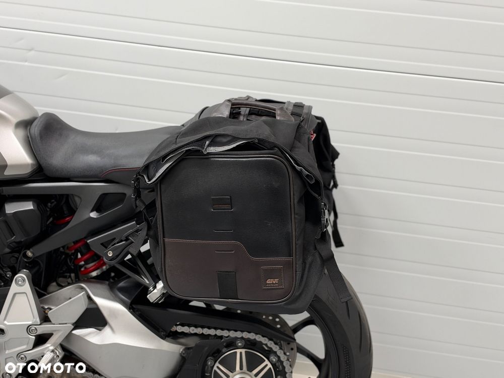 Honda CB - 27