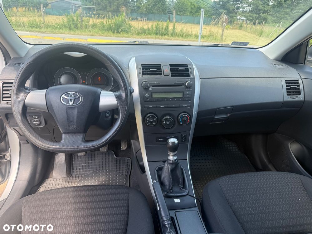 Toyota Corolla 1.6 Life - 8