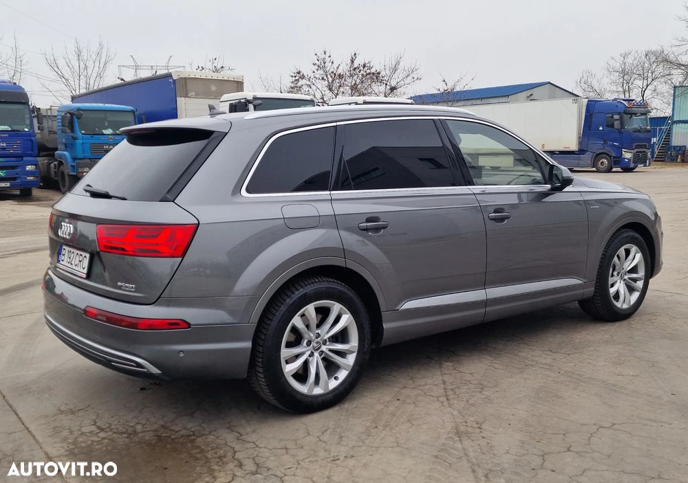 Audi Q7 - 5