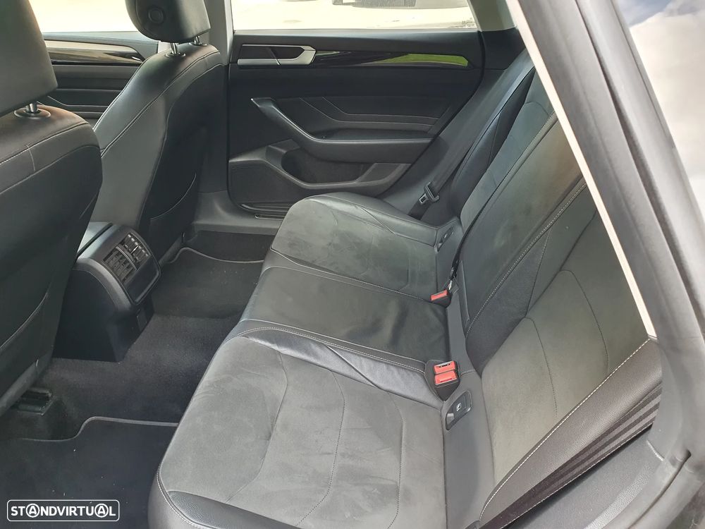 VW Arteon Shooting Brake - 16