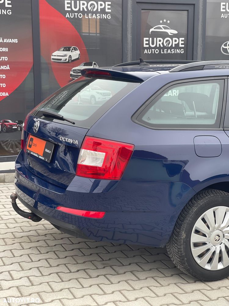 Skoda Octavia 1.6 TDI DPF Active Green tec - 10