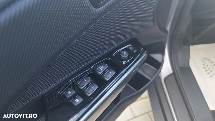 SsangYong Tivoli - 22