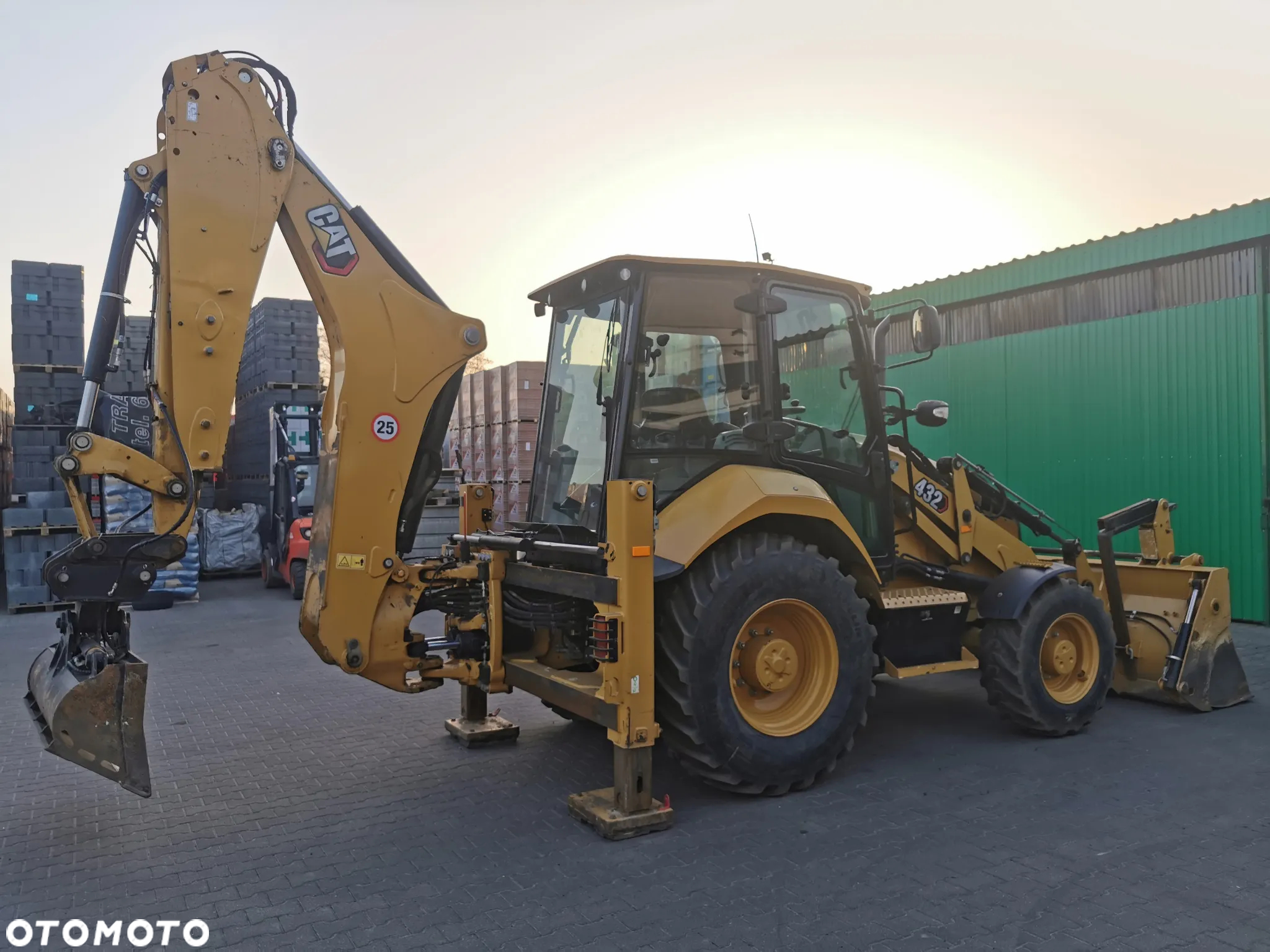 Caterpillar Caterpillar CAT 432F2 2021r łyżka skrętna 2700mth - 9