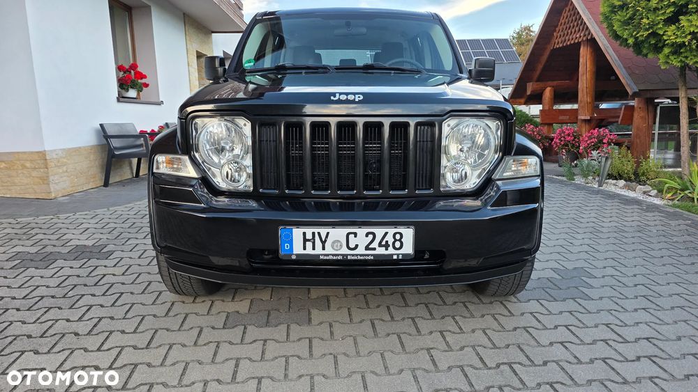 Jeep Cherokee 2.8 CRD DPF Sport - 17