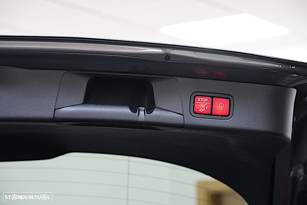 Mercedes-Benz B 180 d 7G-DCT AMG Line - 15