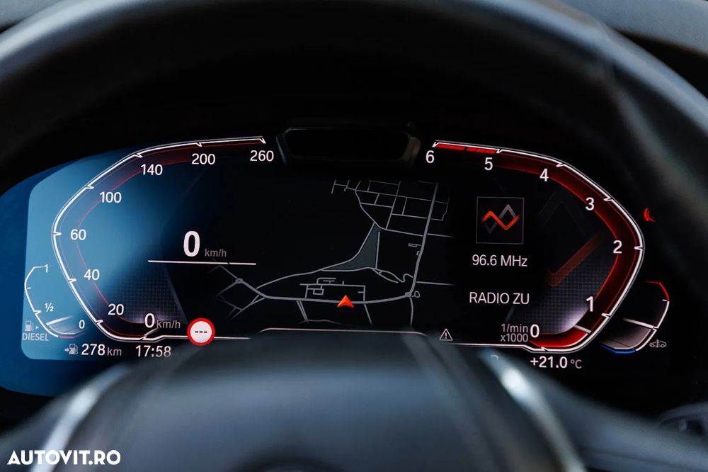 BMW Seria 5 530d AT MHEV - 13