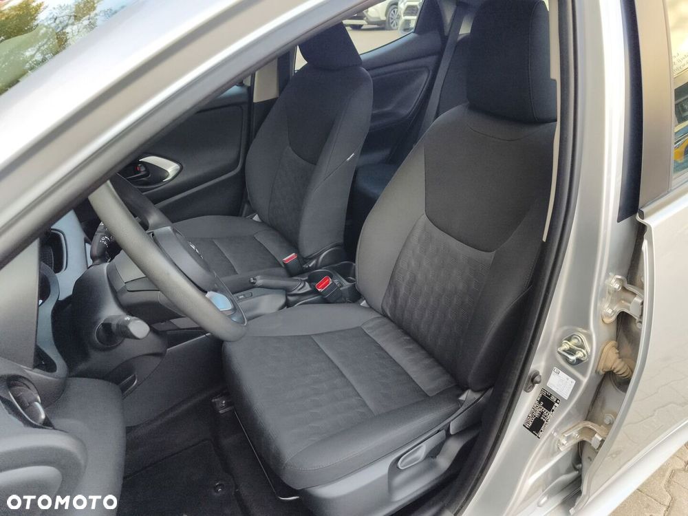 Toyota Yaris 1.5 Active - 18