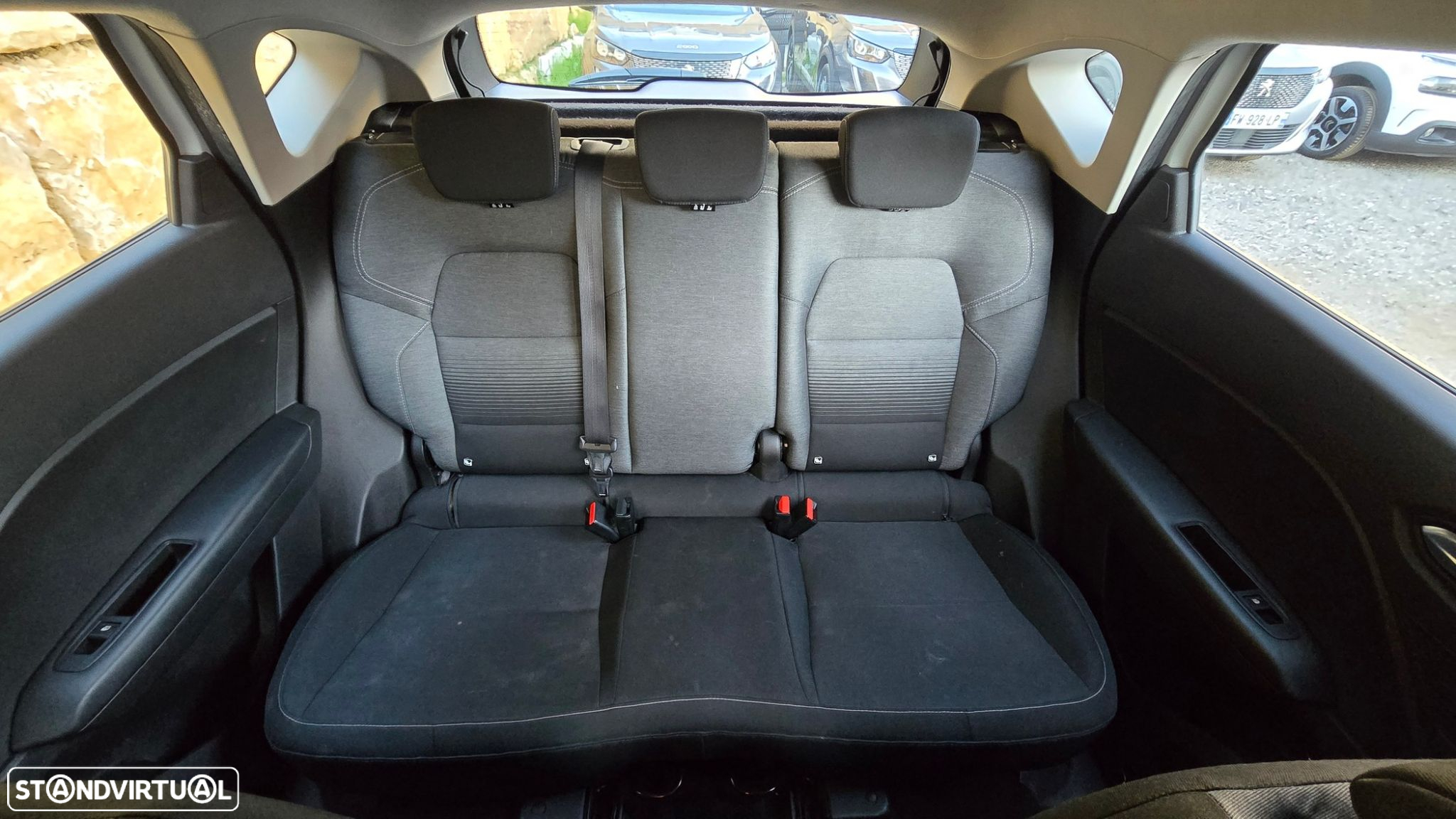 Renault Captur - 47