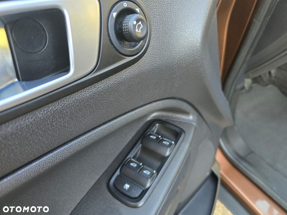 Ford EcoSport 1.0 EcoBoost TREND - 28