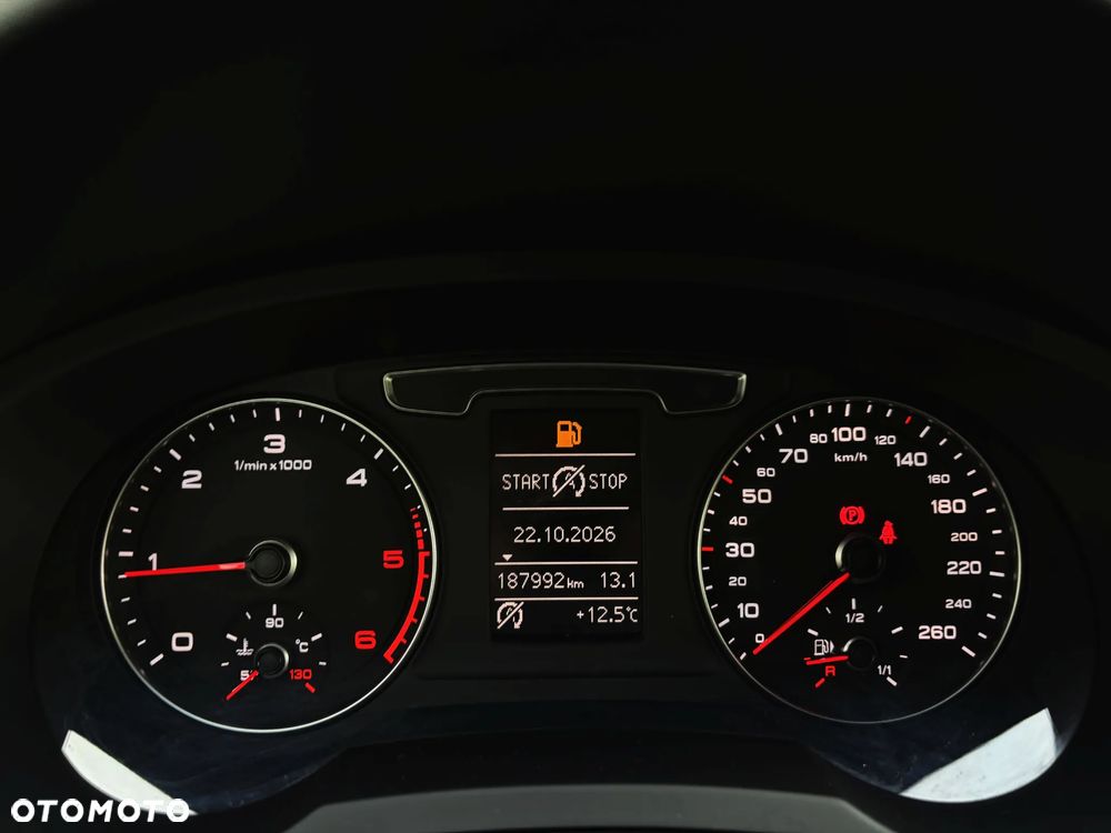 Audi Q3 2.0 TDI S tronic - 21