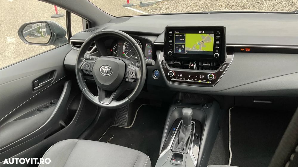 Toyota Corolla 1.8 HSD Dynamic - 35