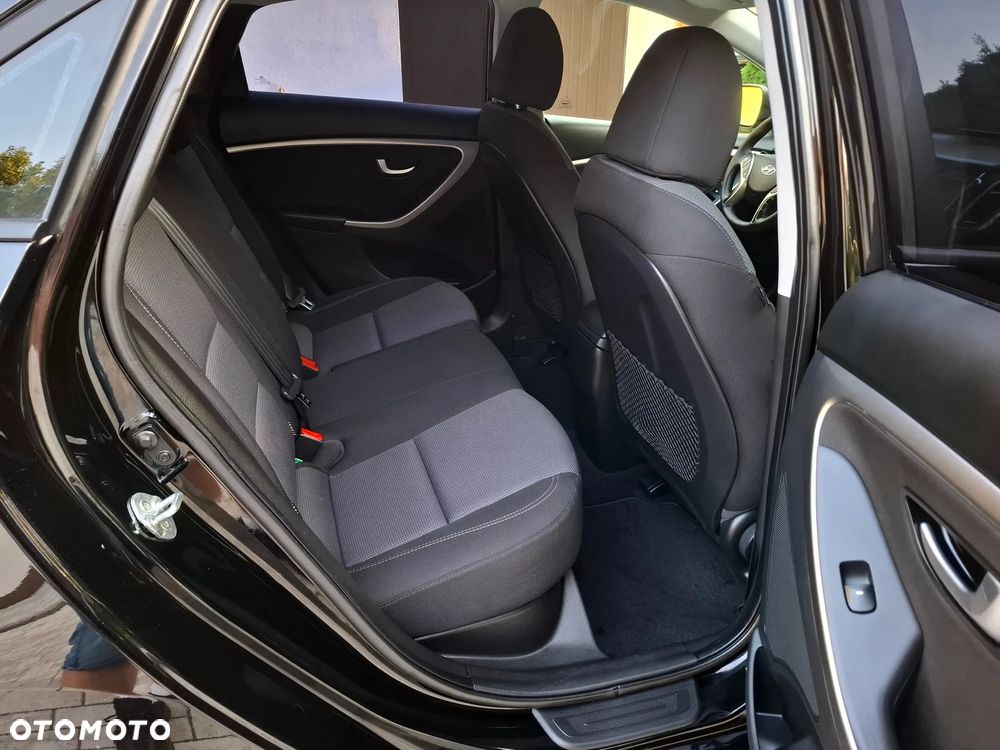 Hyundai i30 - 13