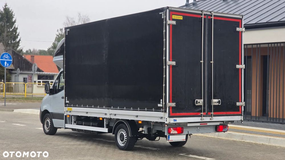 Mercedes-Benz SPRINTER 316 CDI 907❗ PLANDEKA 10 PALET / DRZWI Z TYŁU / DWIE WYSOKOSCI JAZDY / ZABUDOWA JEGGER / MAX ROZSTAW OSI / PODUSZKI PNEUMATYCZNE / SYPIALKA / RAMA / LAWETA / SALON POLSKA ❗❗ - 22