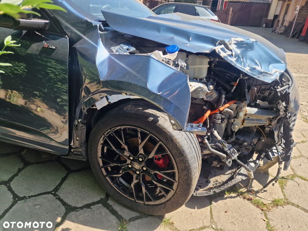Ford Kuga - 14