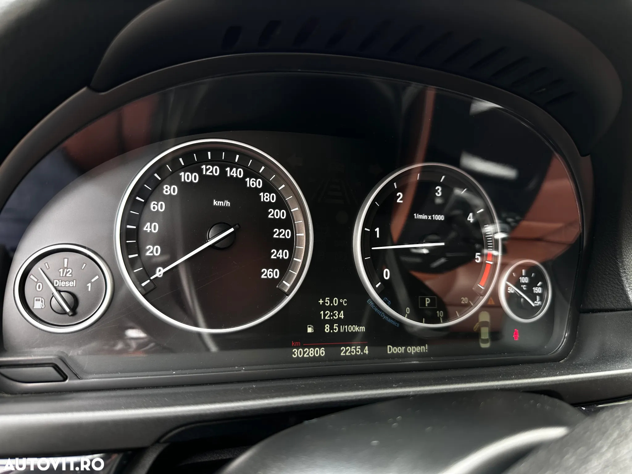 BMW Seria 5 525d Aut. - 8