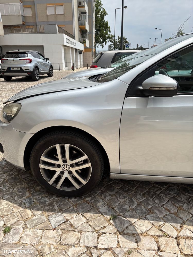 VW Golf 1.6 TDi Confortline DSG - 12