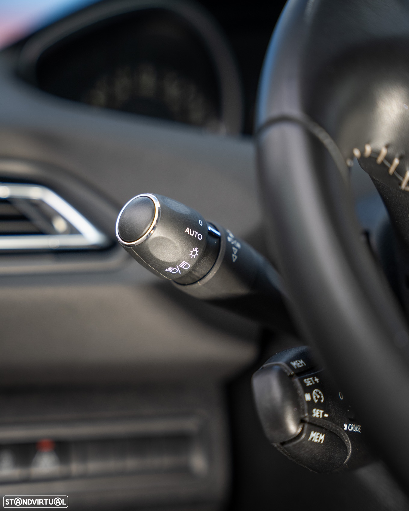 Peugeot 308 1.2 PureTech Allure Full LED EAT8 - 20
