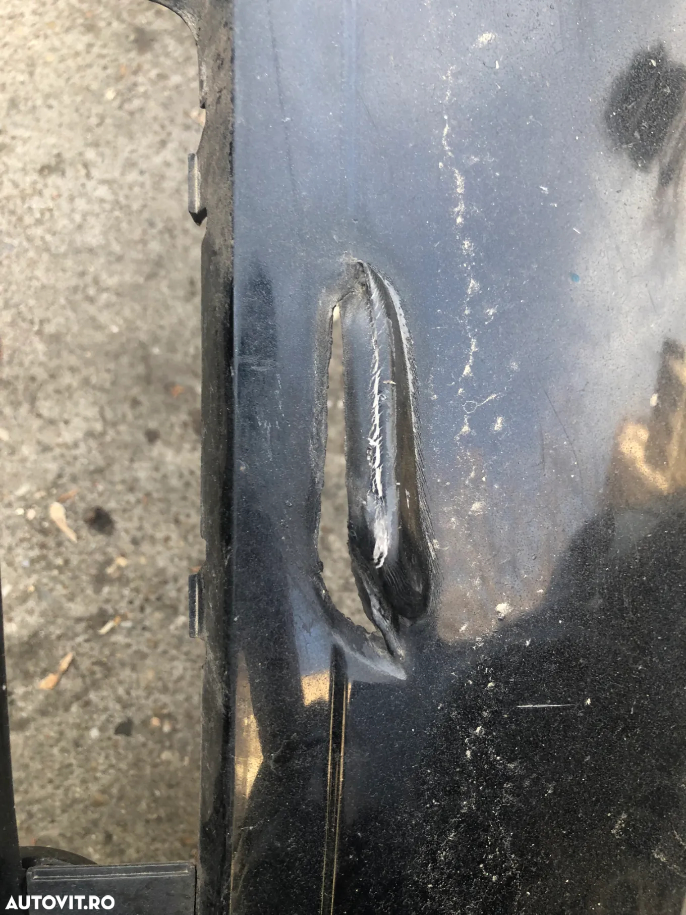 Bara fata Audi A4 B7 negru cu defect 2006 - 8