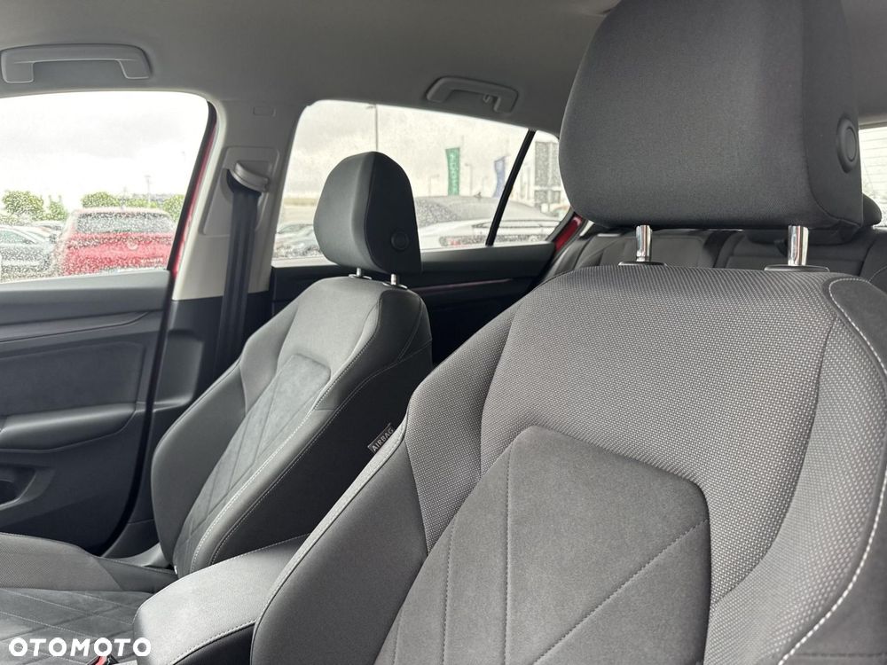 Volkswagen Golf - 12
