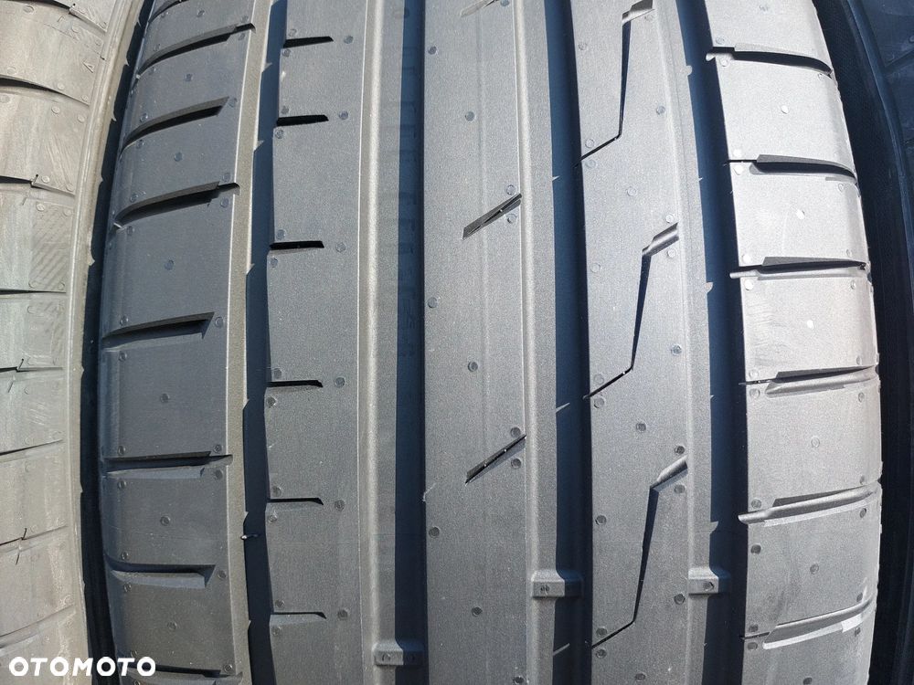 255/45 R20 105Y XL OPONY LETNIE ROADX RXMOTION DU71 DOT25 - 2