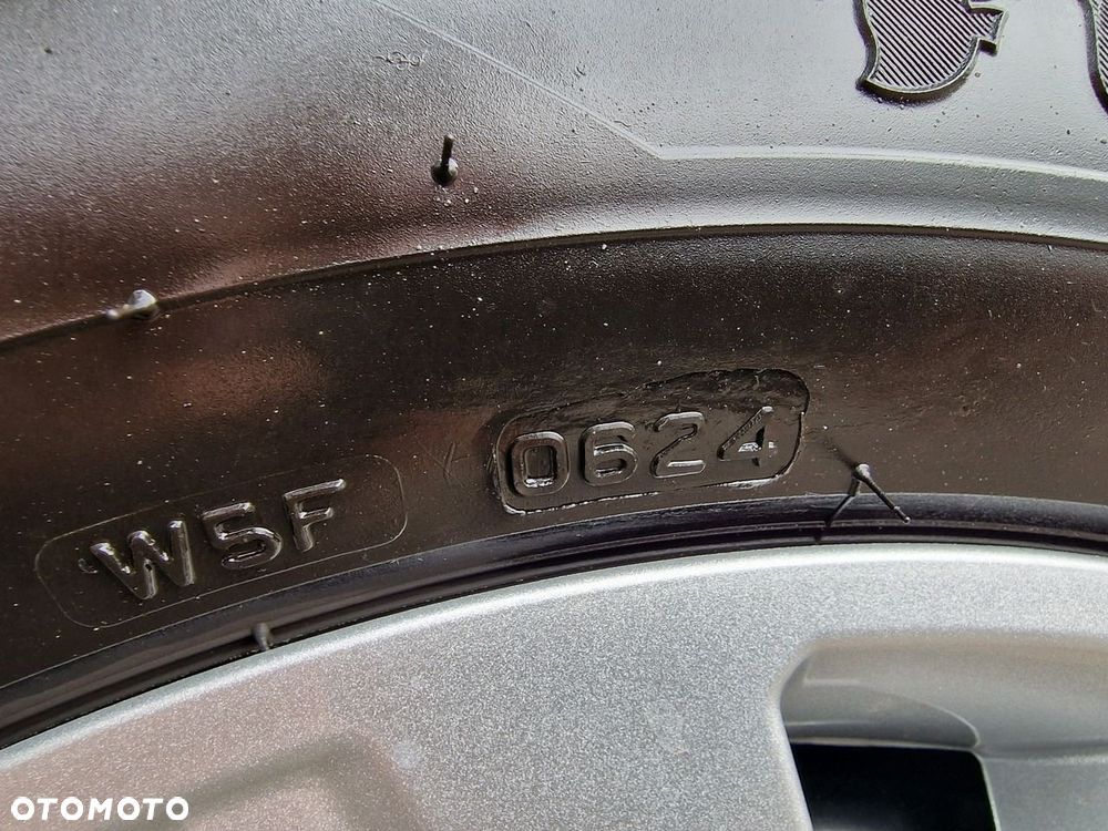Ford Transit Connect - 17