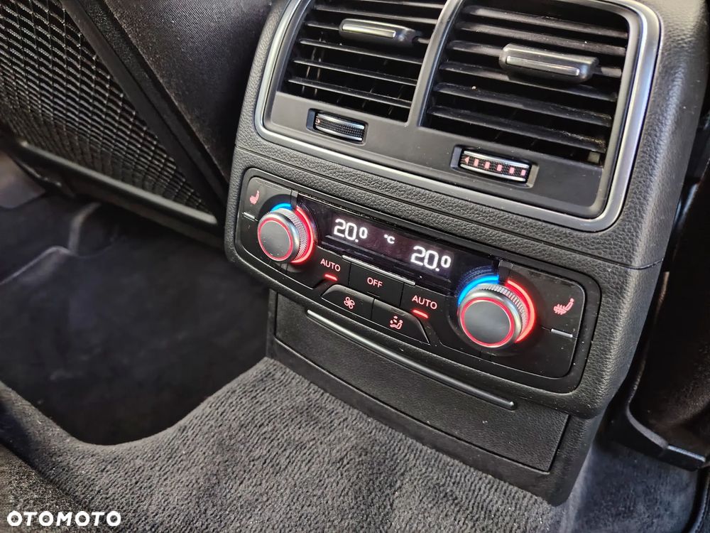 Audi A6 Avant 2.0 TDI ultra S tronic - 16