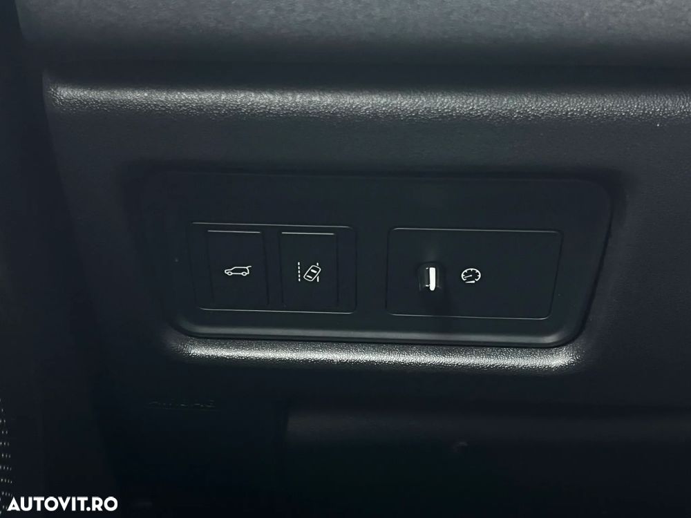 Land Rover Discovery Sport - 20