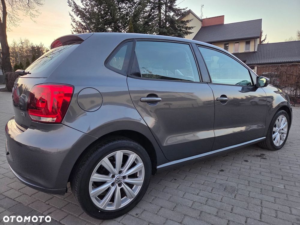 Volkswagen Polo 1.6 TDI DPF Highline - 4