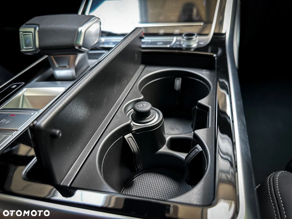 Audi Q8 2025