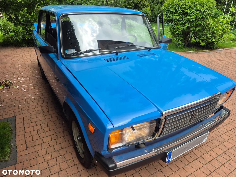 Lada 2107 1500 (2107) - 2