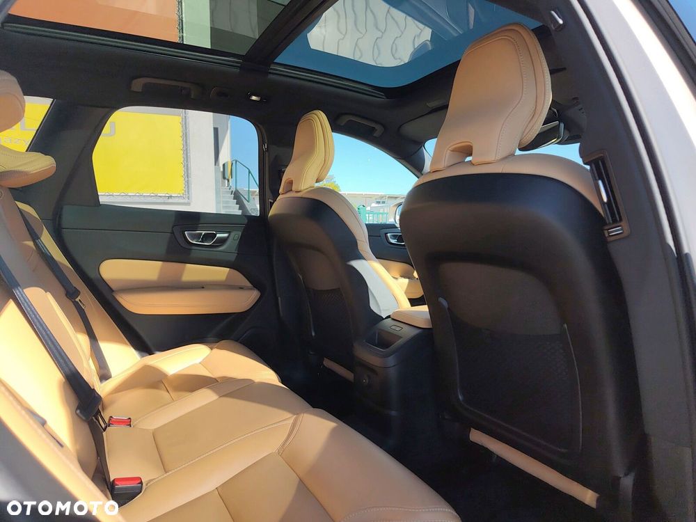 Volvo XC 60 - 15