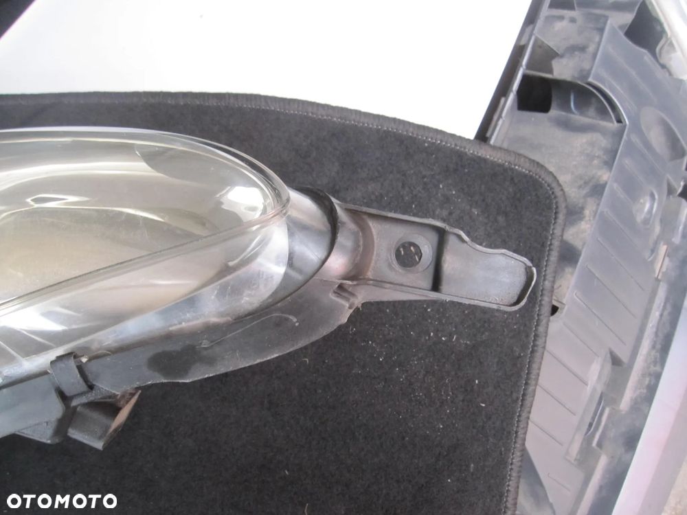 407 prawa lampa europa kompletna - 5