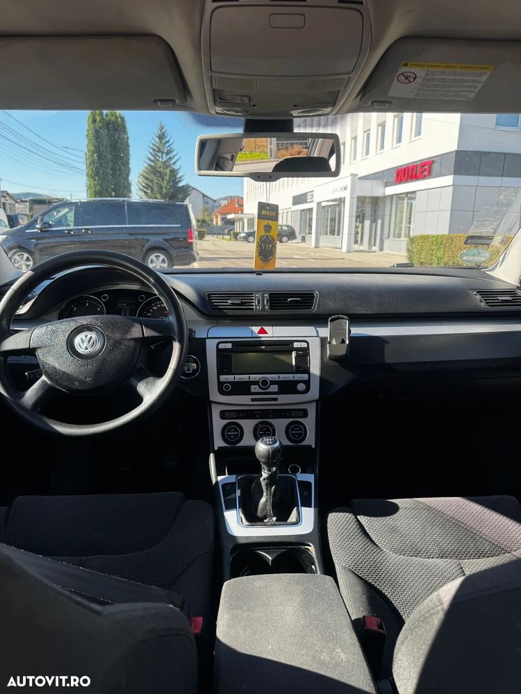 Volkswagen Passat Variant 2.0 TDI Comfortline DPF BlueMotion Technology - 5