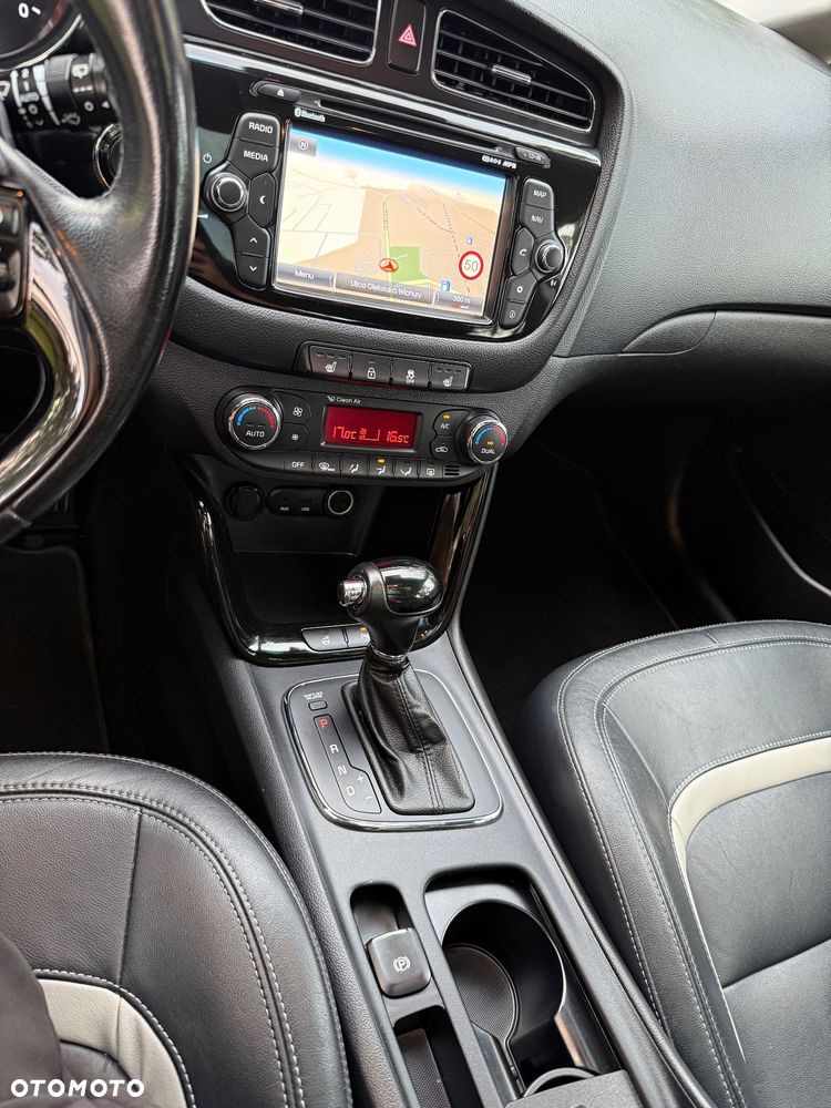 Kia Ceed 1.6 GDI XL DCT - 16
