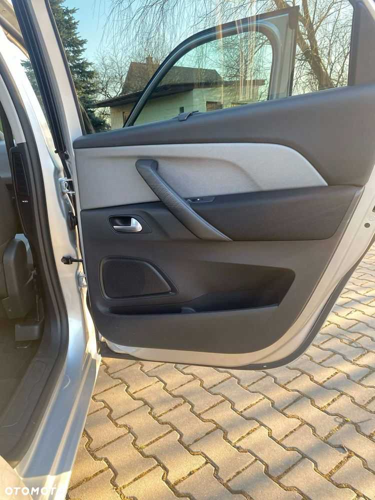 Citroën C4 Picasso - 18