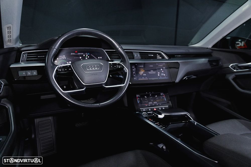 Audi e-tron 50 quattro - 6