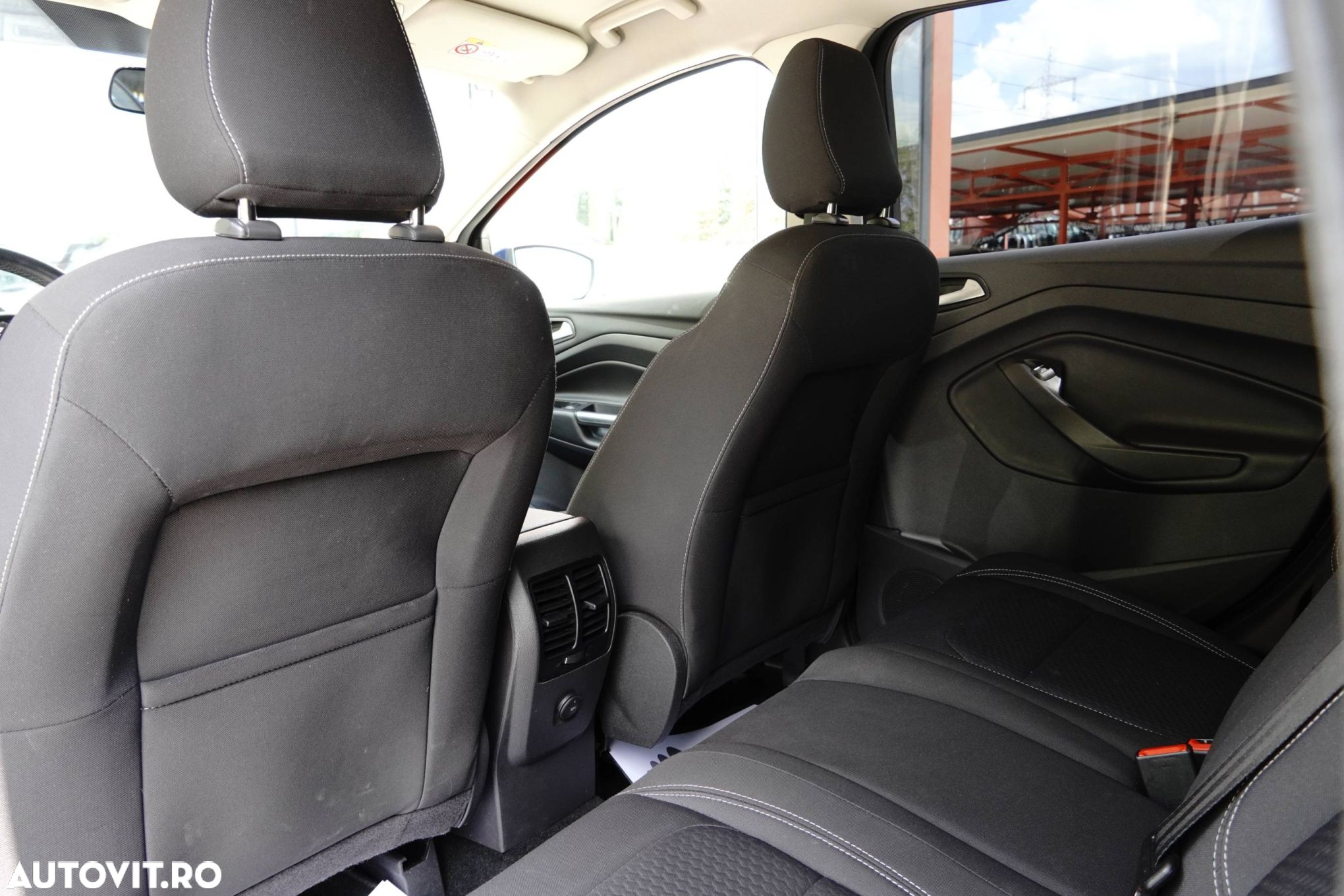 Ford Kuga - 15