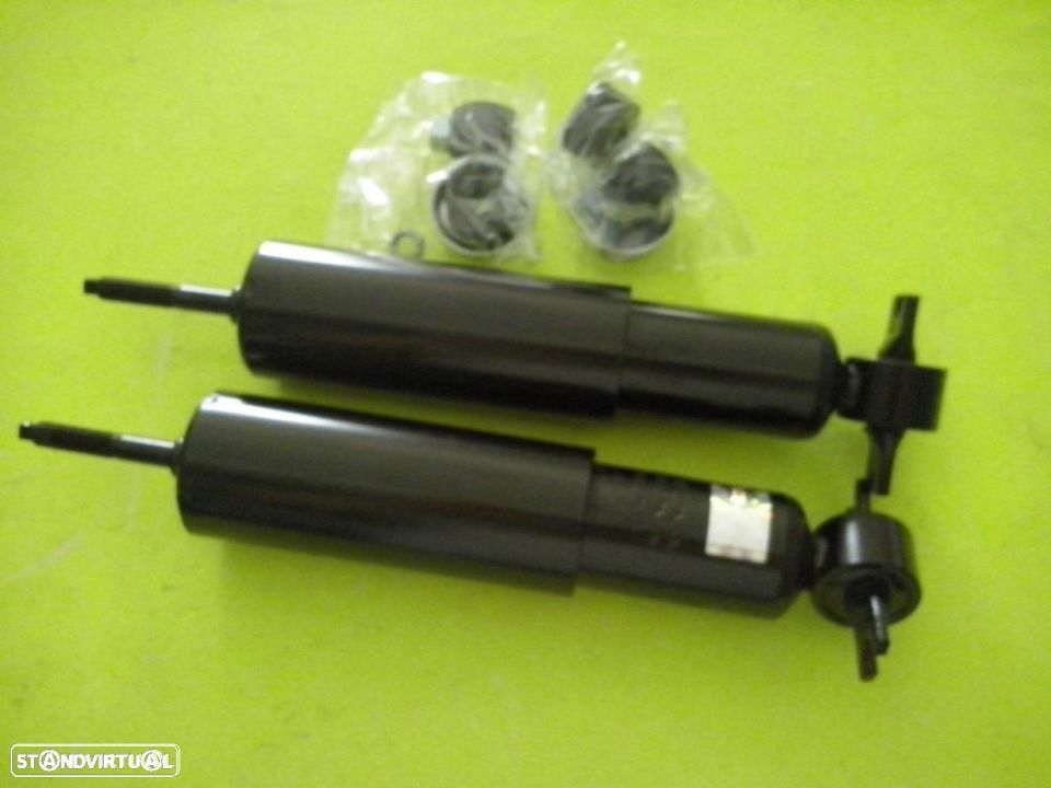 Par de amortecedores frente Mitsubishi L200 K34 (Novos) - 1