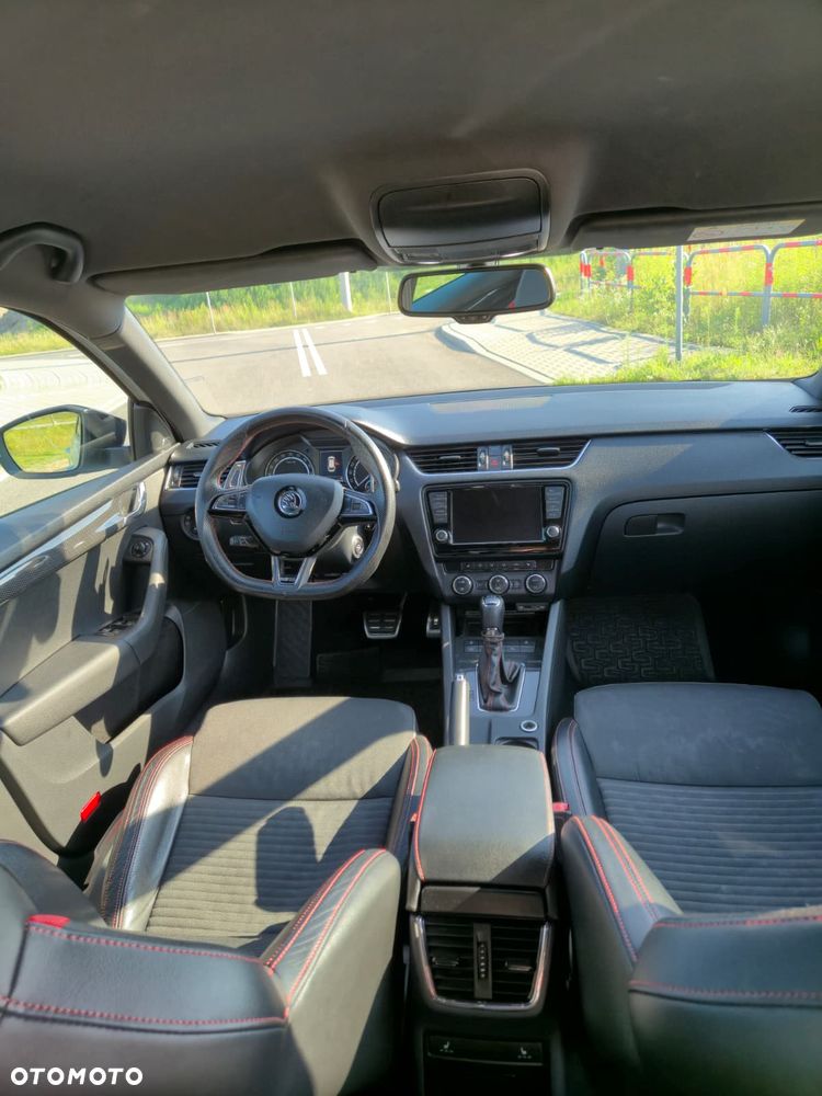 Skoda Octavia 2.0 TDI 4x4 RS DSG - 8