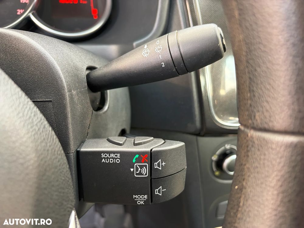 Dacia Logan 1.5 Blue dCi Laureate - 13