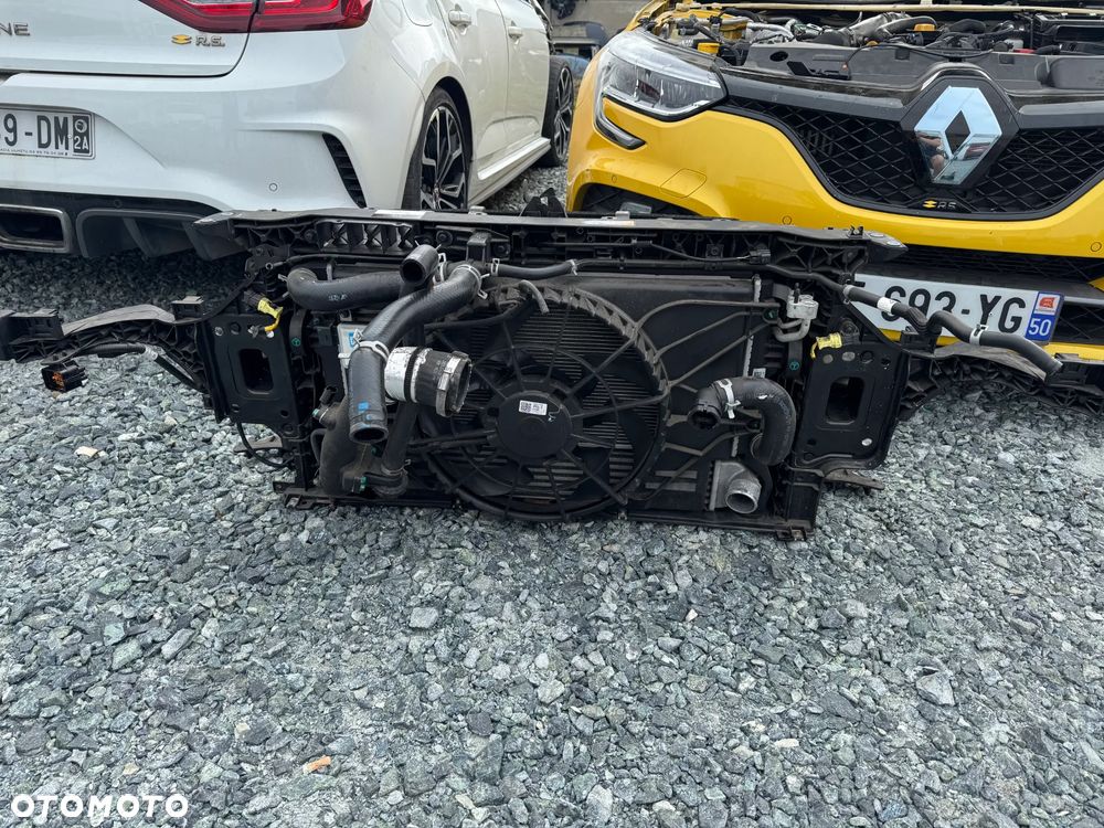 Pas przedni Kia PROCEED CEED III LIFT 1.6 T-GDI - 2
