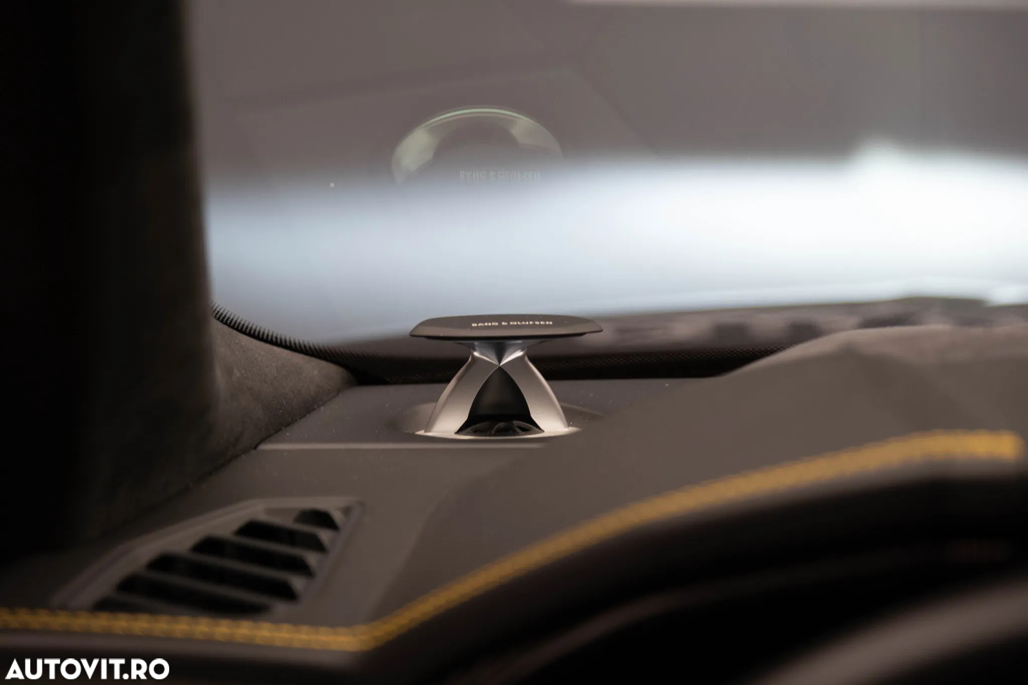 Lamborghini URUS Standard - 33