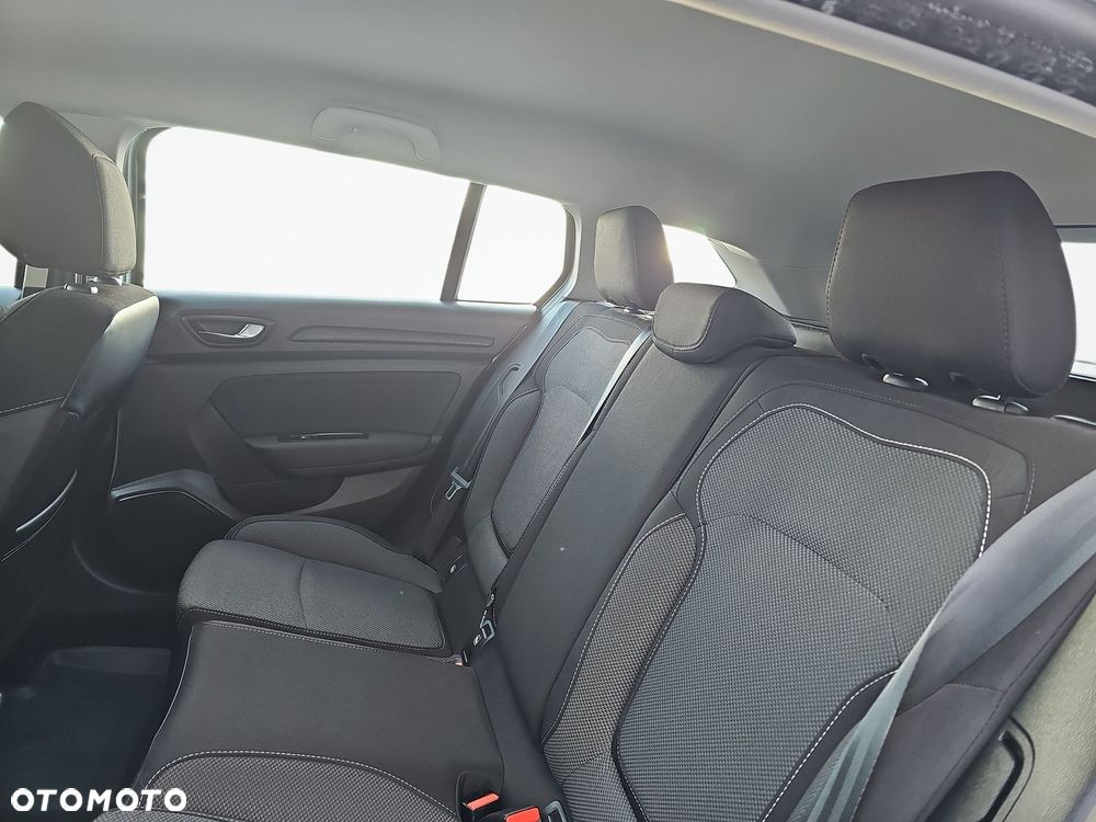 Renault Megane 1.5 Blue dCi Business - 13