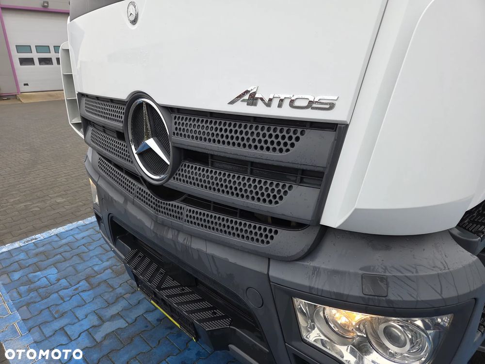 Mercedes-Benz atego antos - 10
