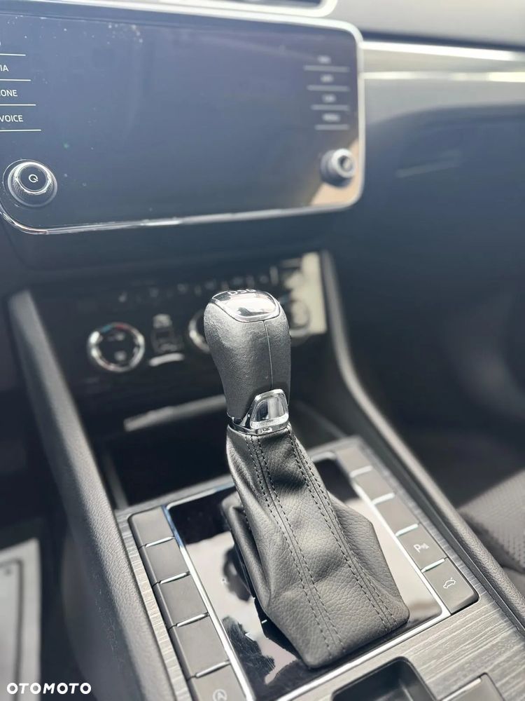 Skoda Superb 1.5 TSI Style DSG - 17